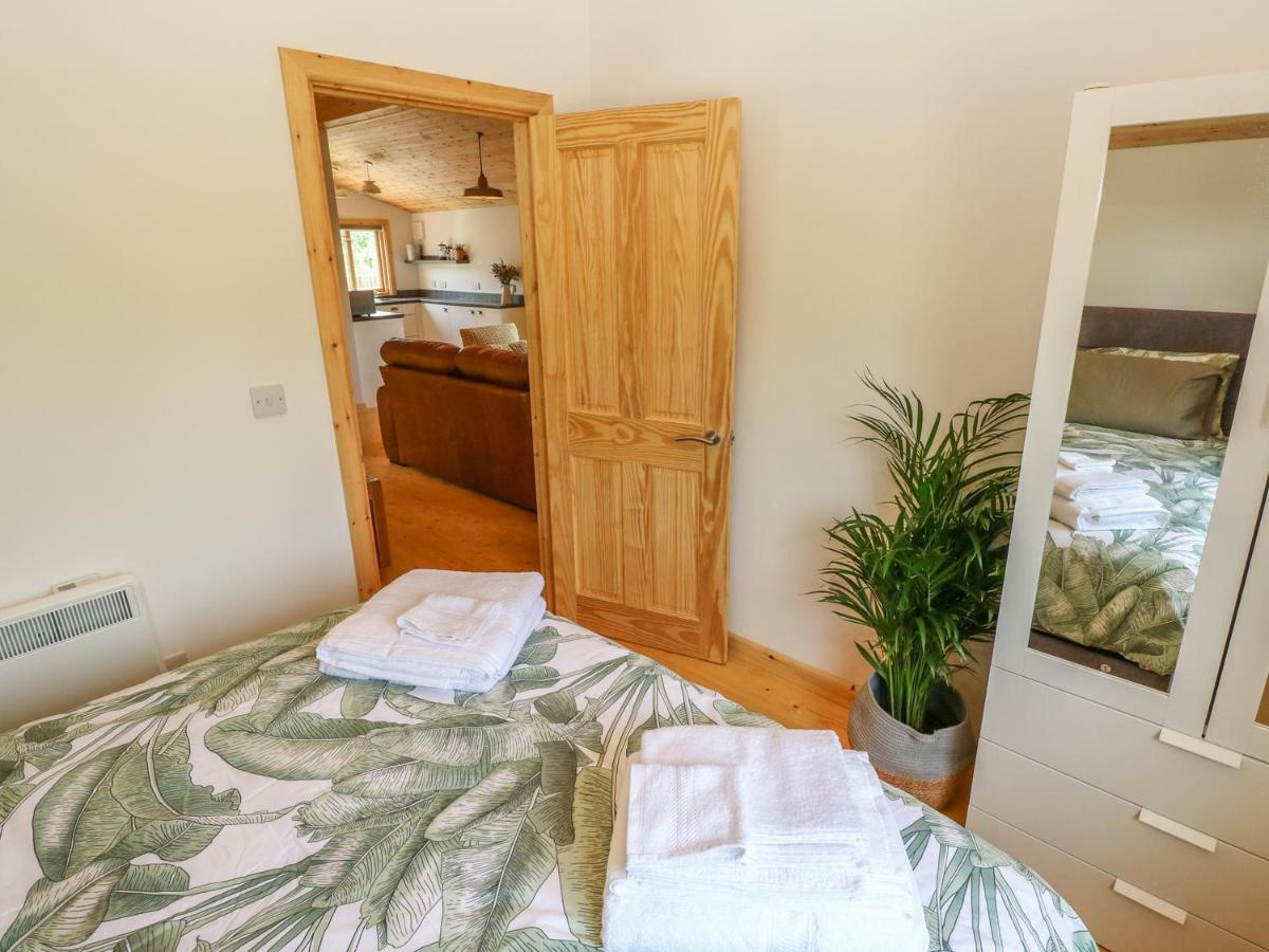 Willow Lodge Tenby Eksteriør billede